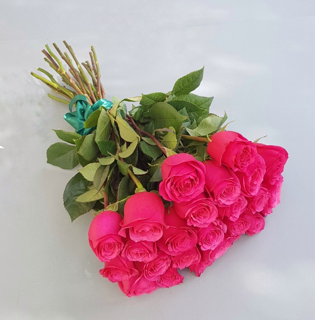 Букет из 25 роз «Готча» 40 см